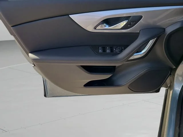 New 2026 Sterling Gray Metallic Chevrolet 2LT image 18