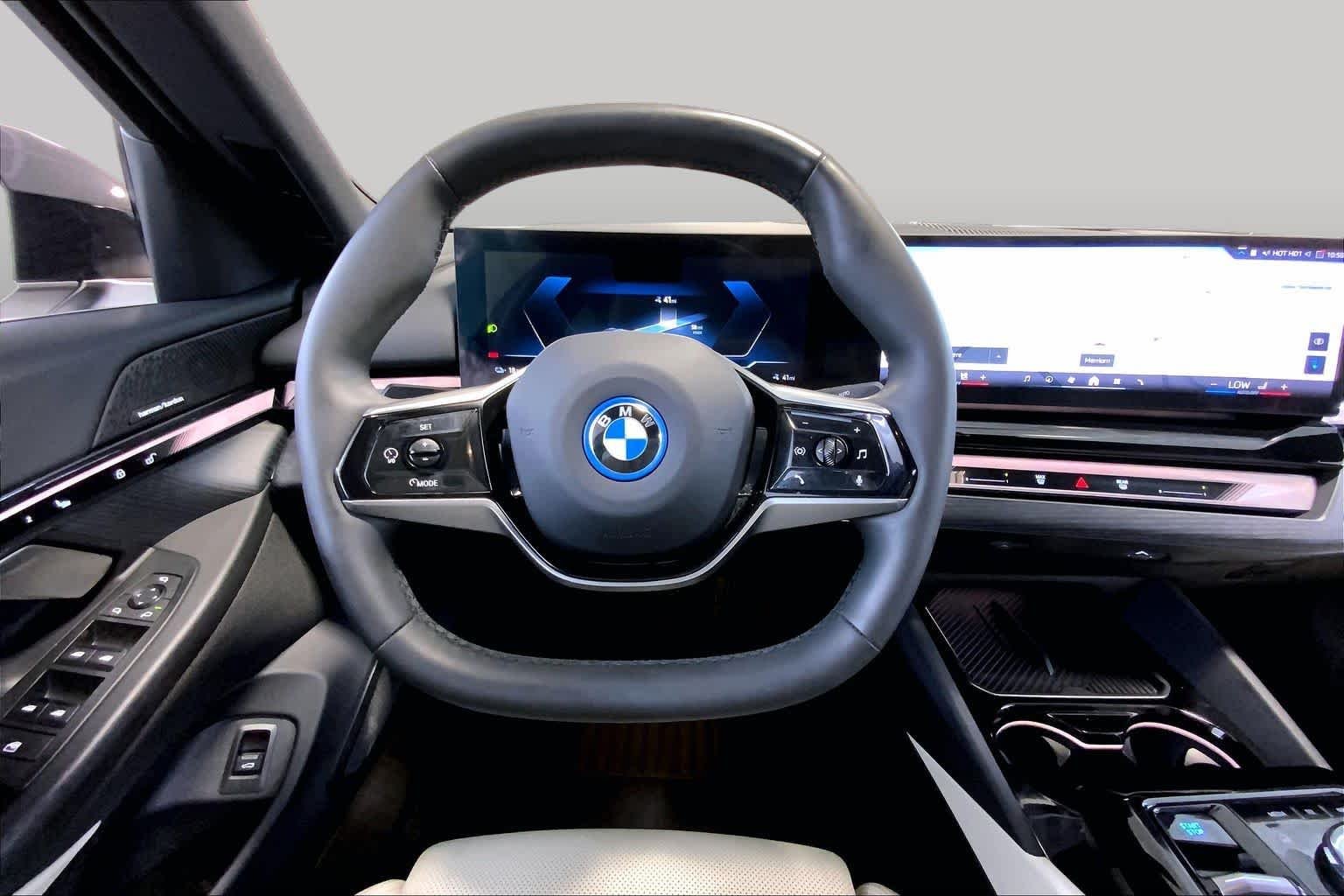 Pre-Owned 2025 BMW I5 XDrive40