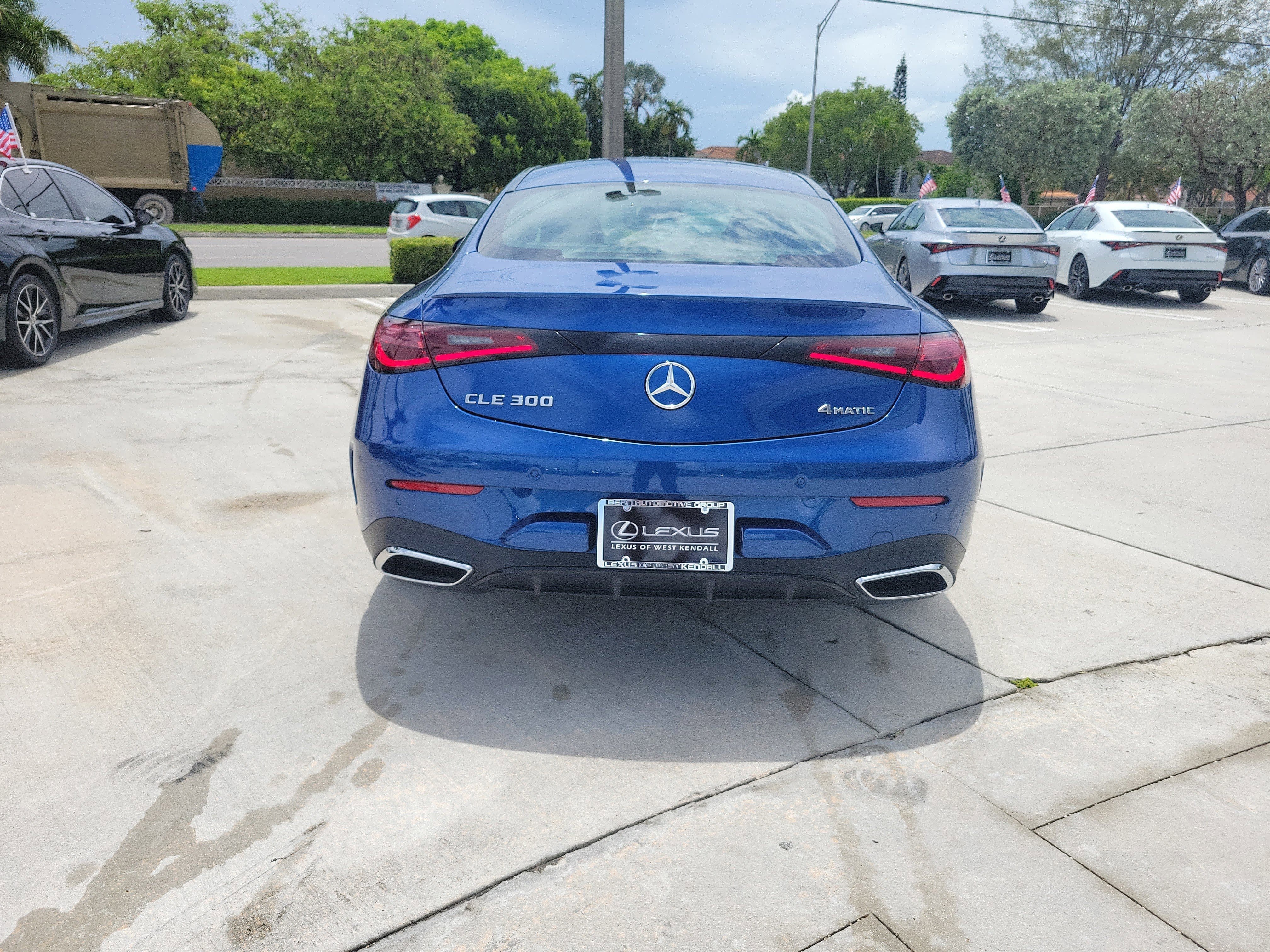 Used 2025 Starling Blue Metallic Mercedes-Benz CLE 300 image 8