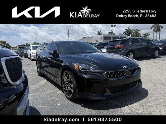 2023 Kia Stinger GT2's photo