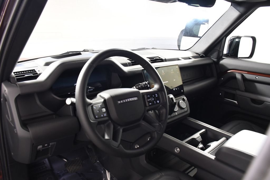 2026 Land Rover Defender S - Photo 12
