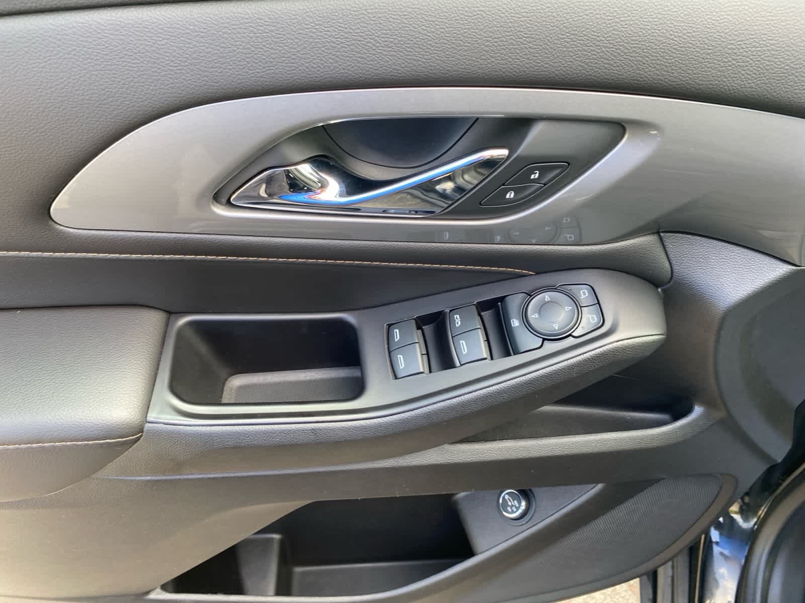 Used 2019 MOSAIC BLACK METALLIC Chevrolet LT Cloth image 15