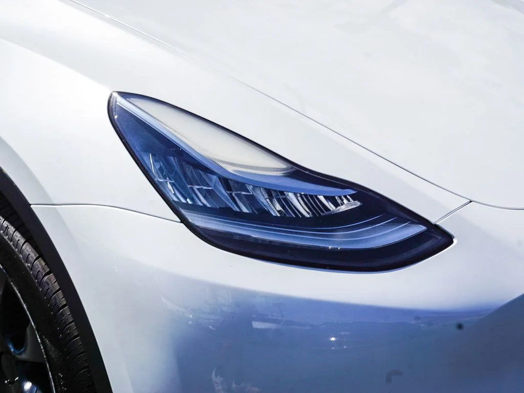 Used 2023 White Tesla Long Range image 11