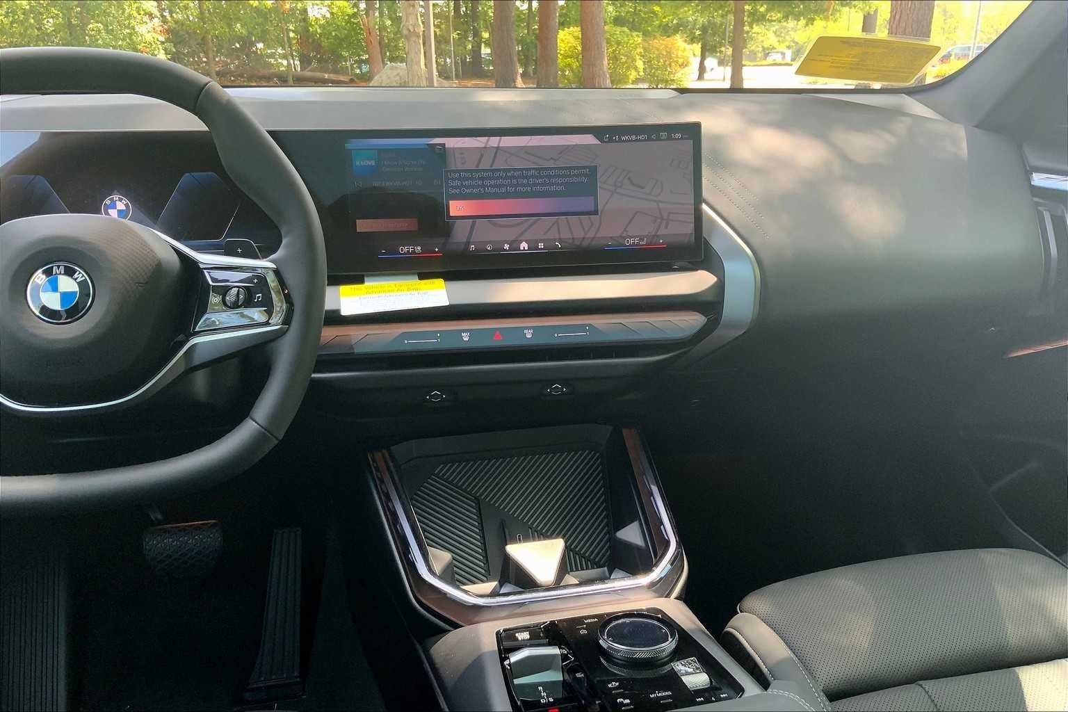 Used 2026 Skyscraper Grey Metallic BMW 30 xDrive image 6