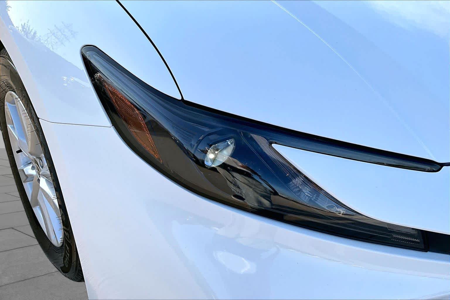 Used 2026 Ice Cap Toyota LE image 26
