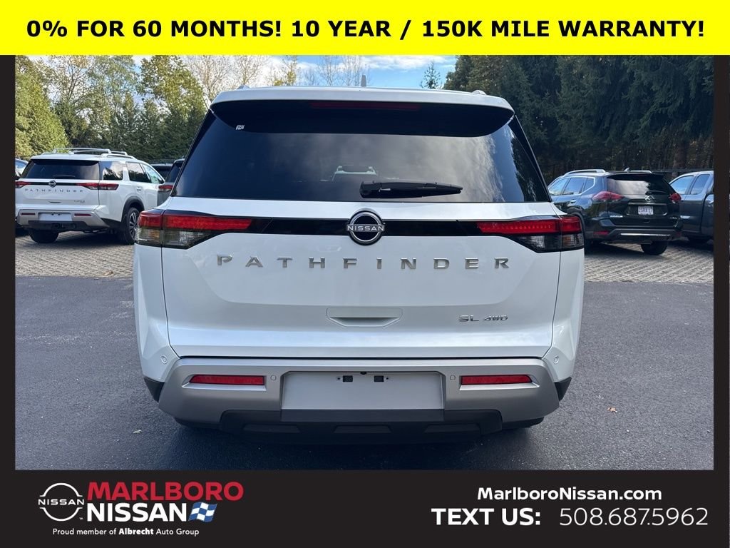 2025 Nissan Pathfinder SL - Photo 6