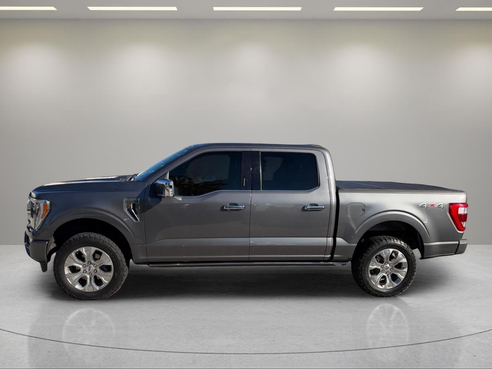 Used 2021 Carbonized Gray Metallic Ford Platinum image 2