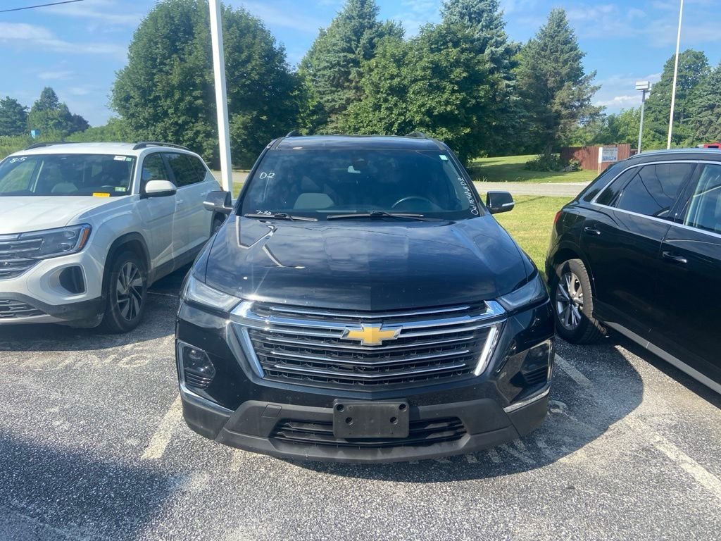Used 2022 Mosaic Black Metallic Chevrolet LT image 2