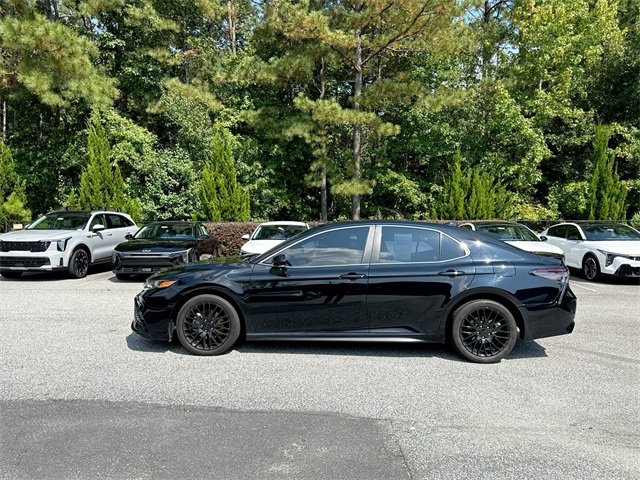 2023 Toyota Camry SE photo 2
