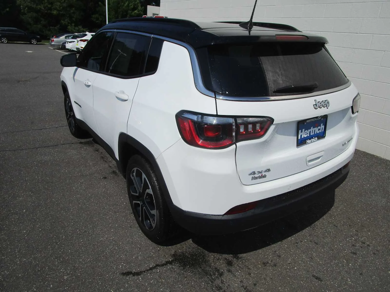 Used 2023 Bright White Clearcoat Jeep Limited image 6