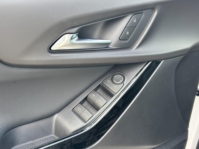 2027 Chevrolet Equinox LT - Photo 11