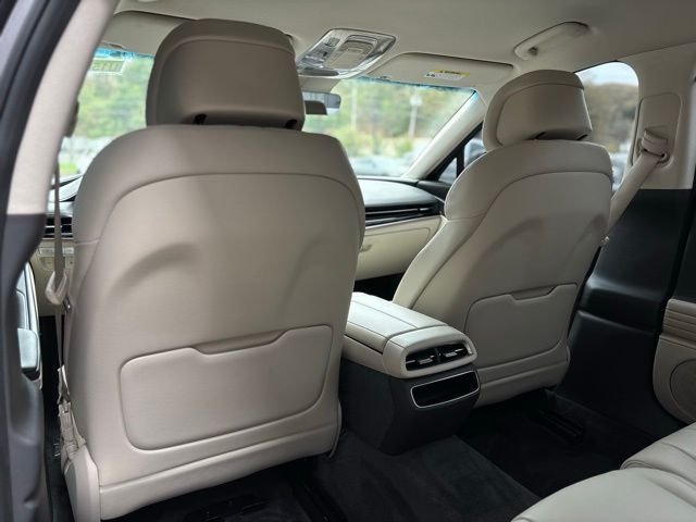 Used 2021 Silver Genesis 2.5T image 16