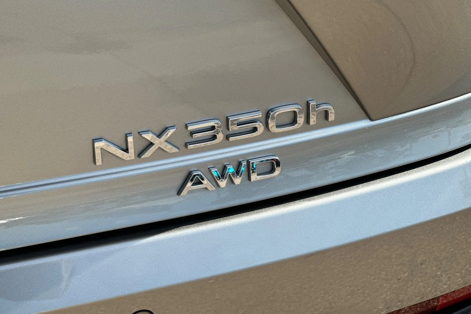 Certified Used 2025 ATOMIC SILVER Lexus 350h Premium image 21