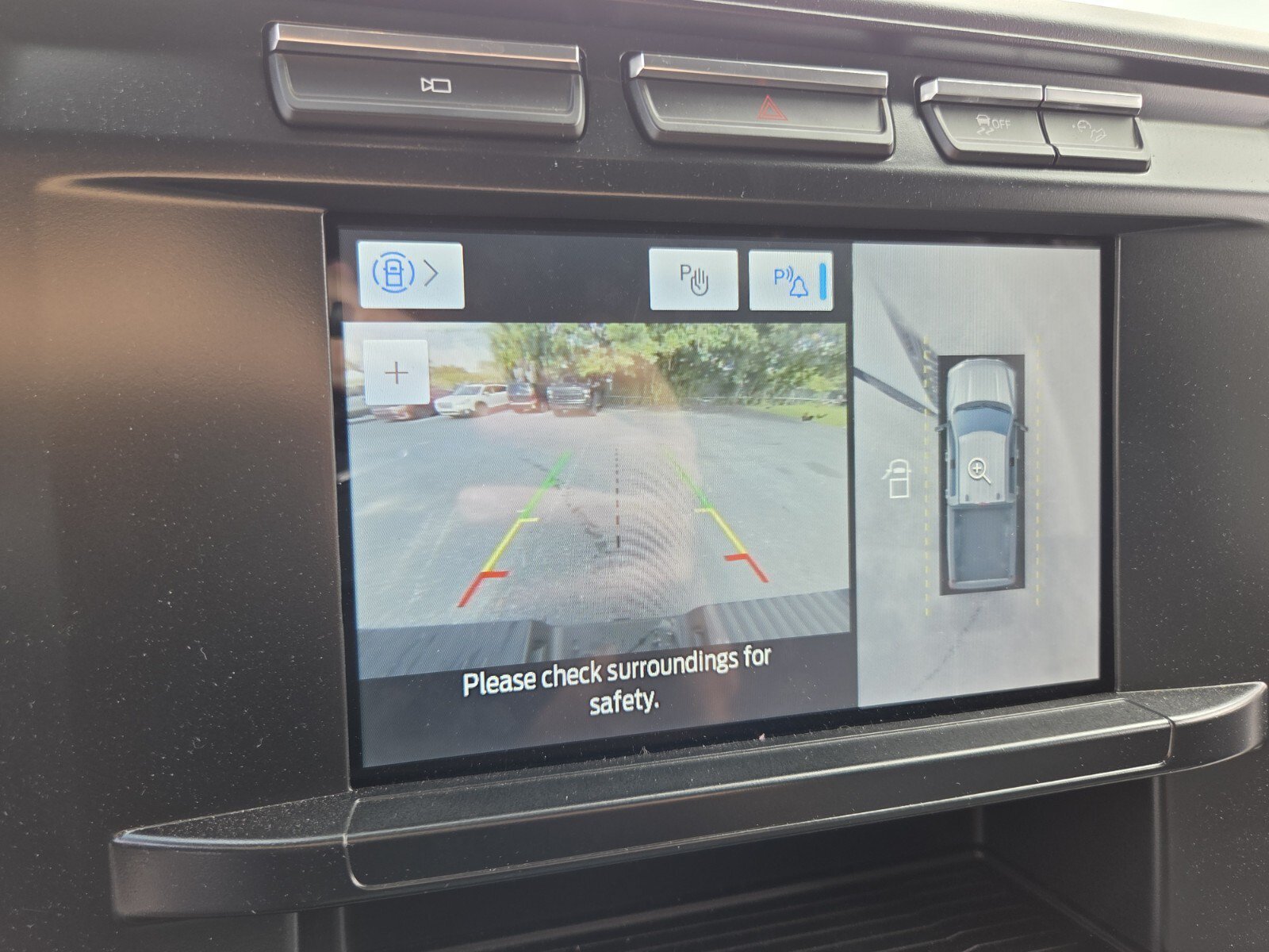 Used 2024 Oxford White Ford XL image 25