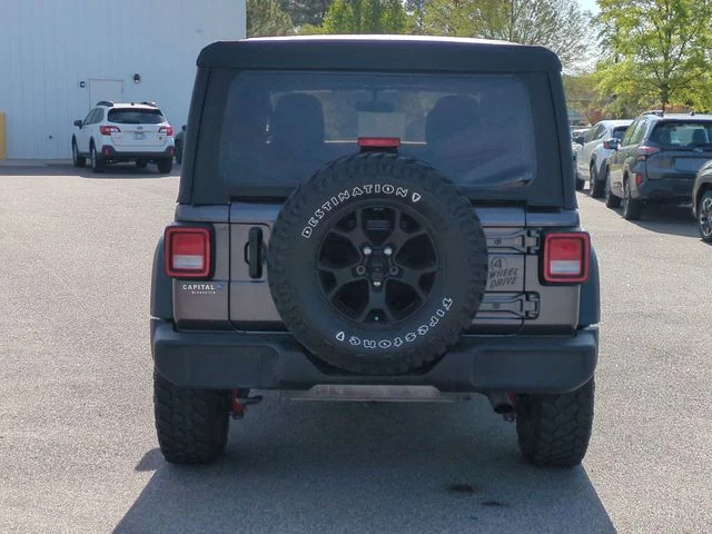 Used 2021 Gray Jeep Unlimited Willys image 4