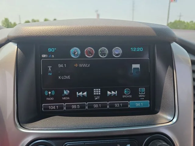 Used 2018 Gray Chevrolet LT image 23