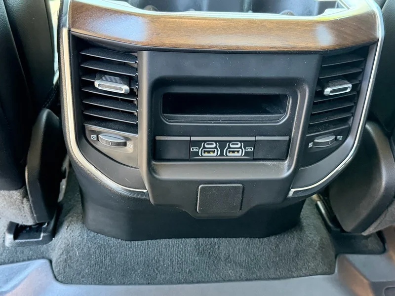 Used 2022 Bright White Clea Ram Laramie image 14