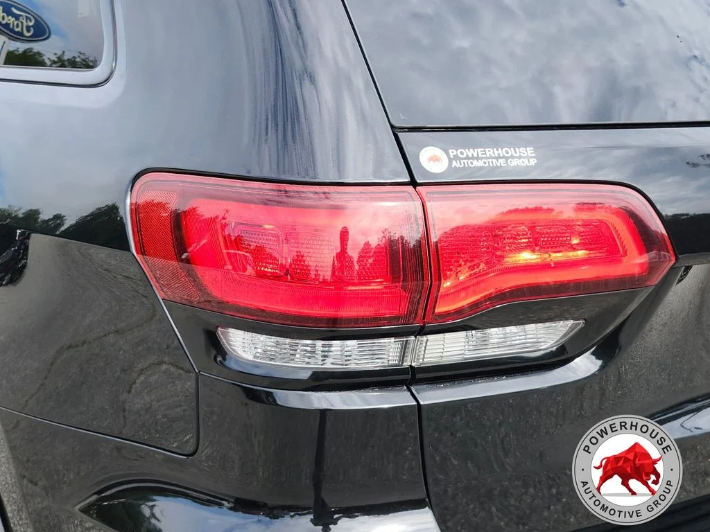 Used 2020 Black Jeep Altitude image 12