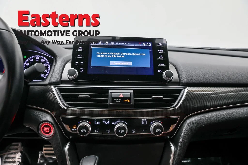 Used 2022 White Honda Sport image 12