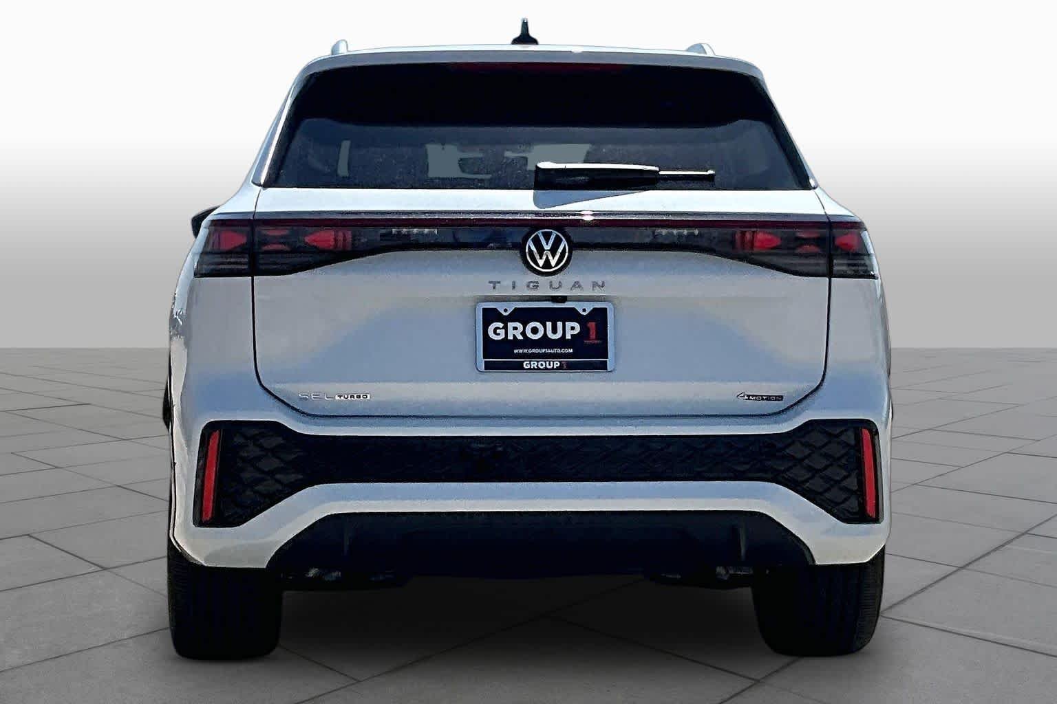 New 2026 Opal White Pear Volkswagen 2.0T SEL R-Line Turbo image 4