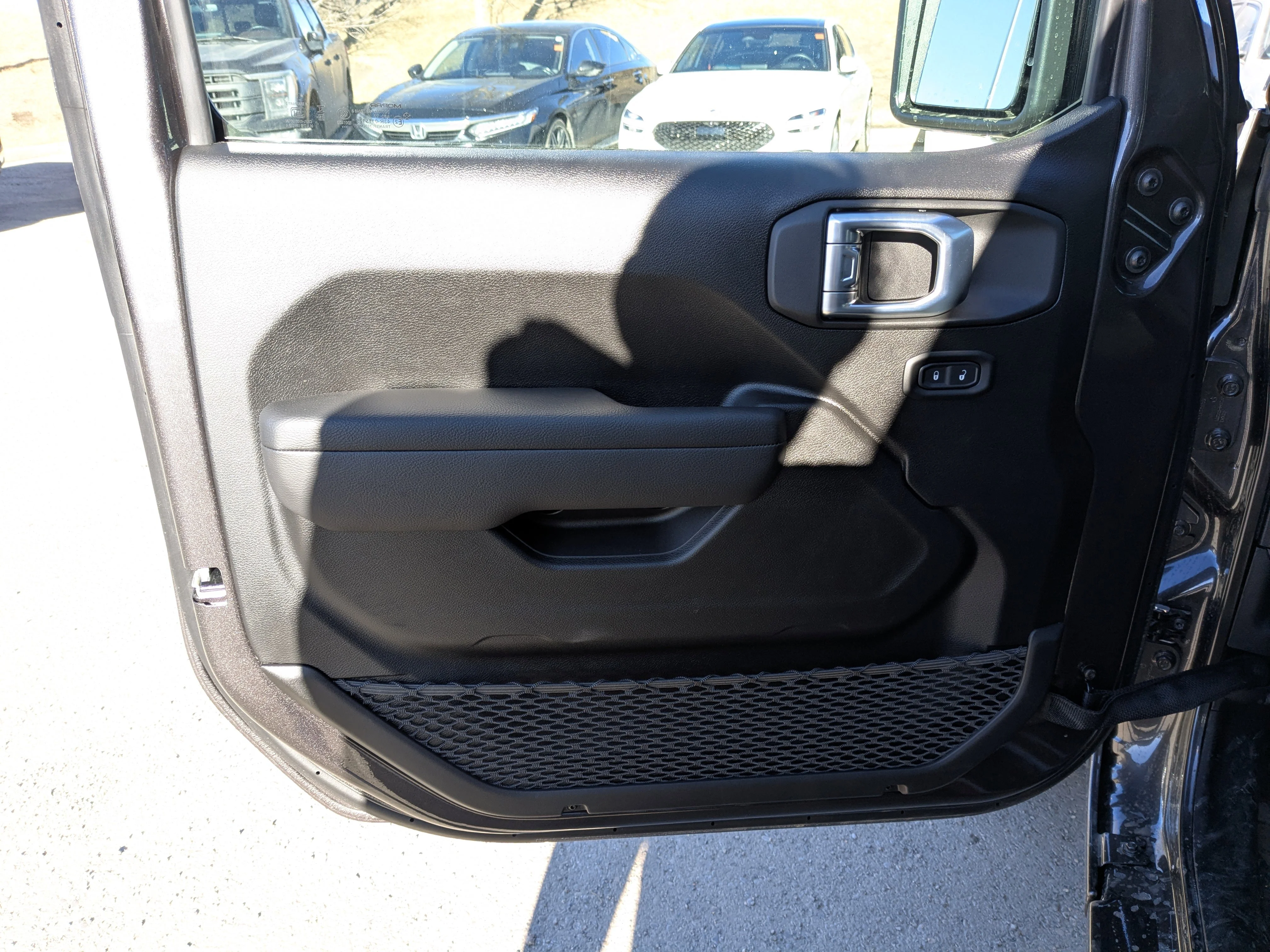 New 2026 Grey Jeep Sport - - 3.6L V6 Engine - 12.3 Uconnect 5 - 3-Piece Hardtop - Non-Vented Steel Hood & More image 12
