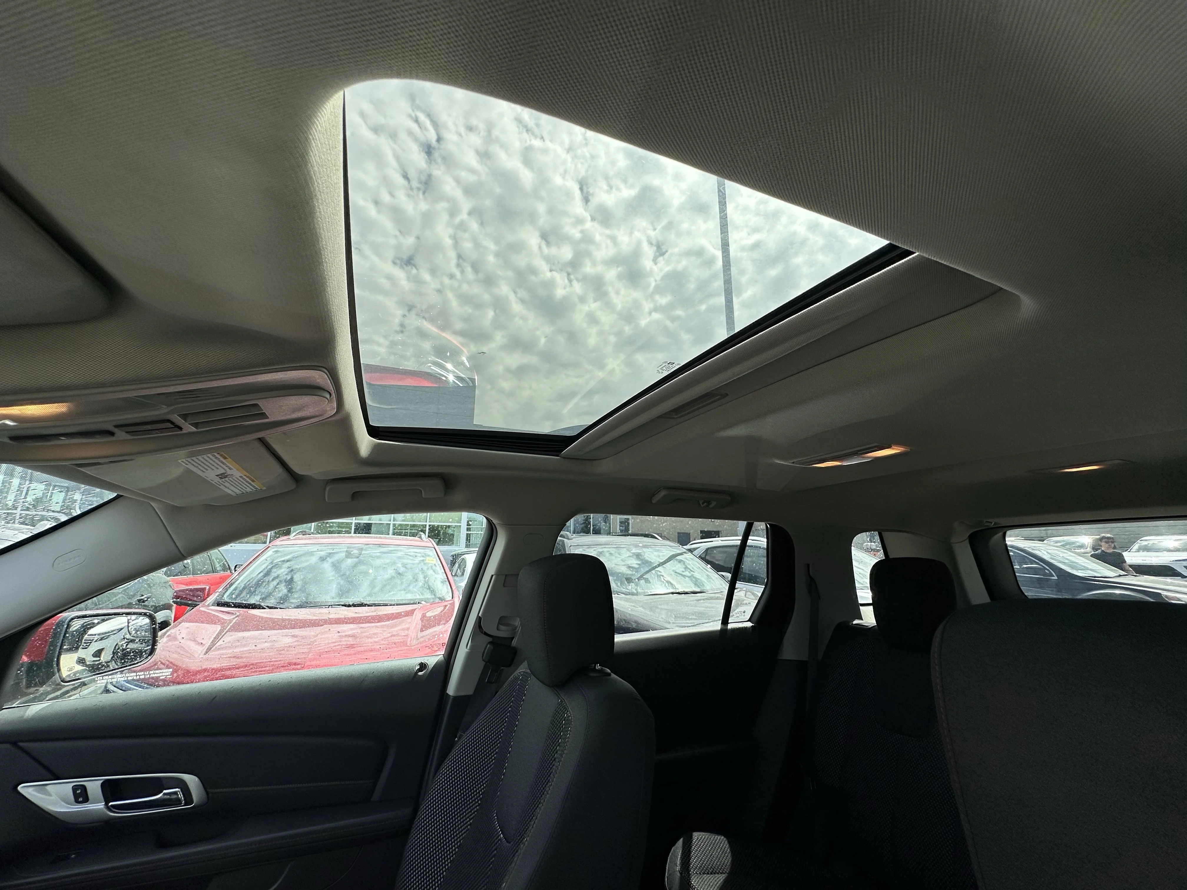 Used 2014 Red GMC SLE image 17