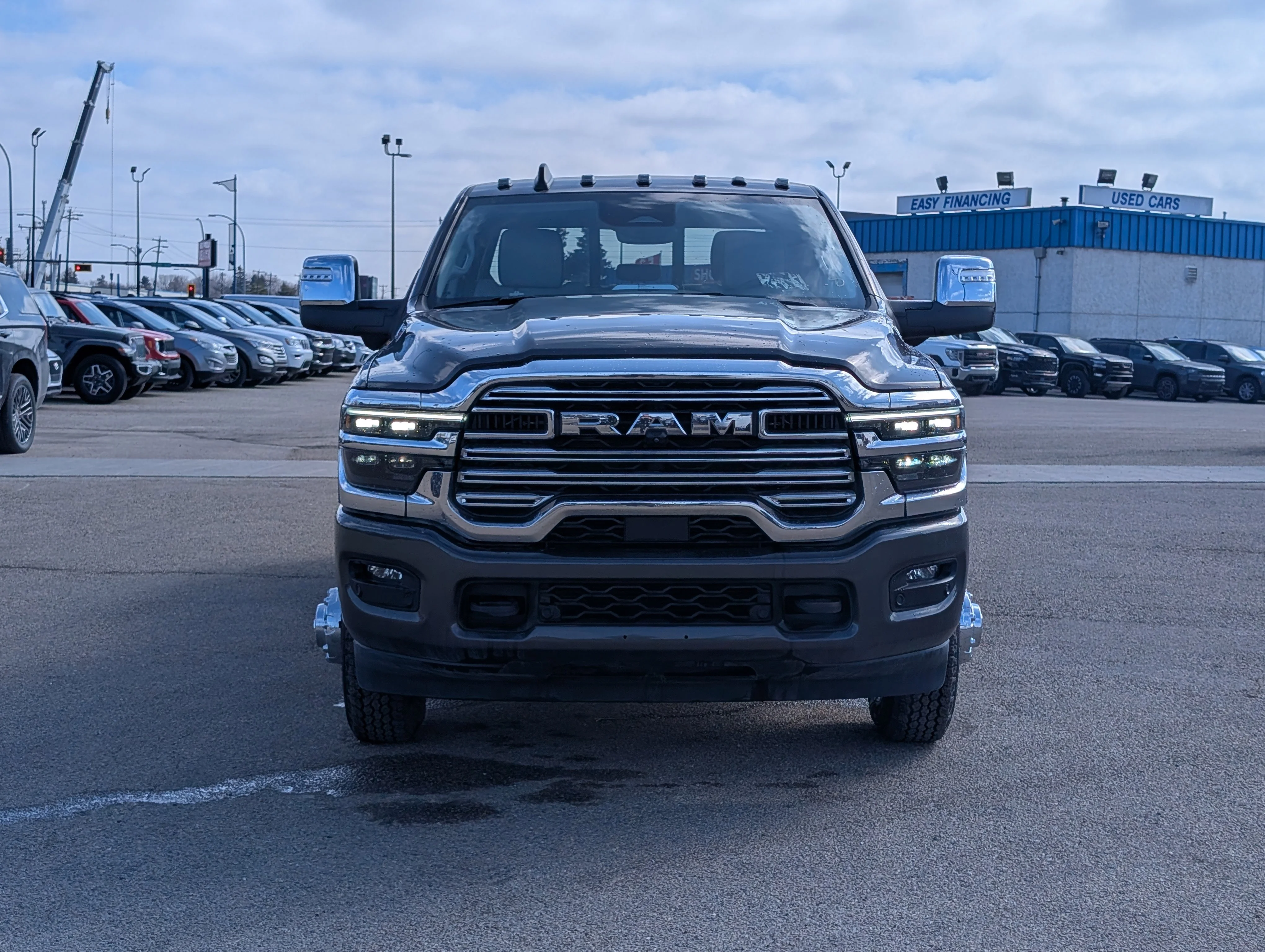 Used 2025 Granite Crystal Metallic Ram Laramie image 16