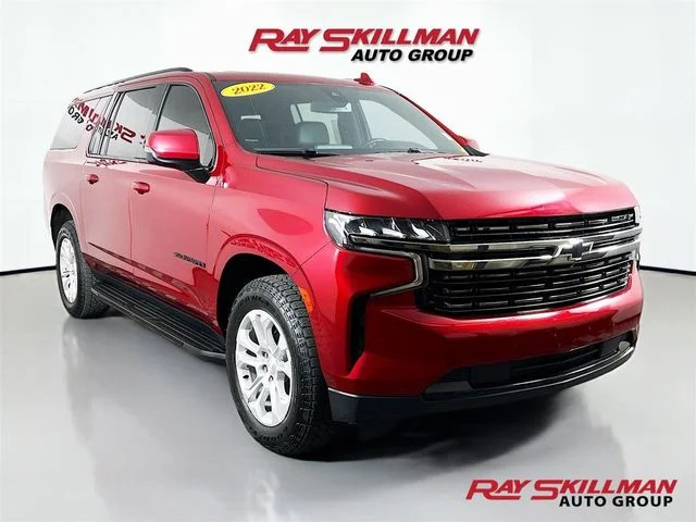 Used 2022 Red Chevrolet RST image 1