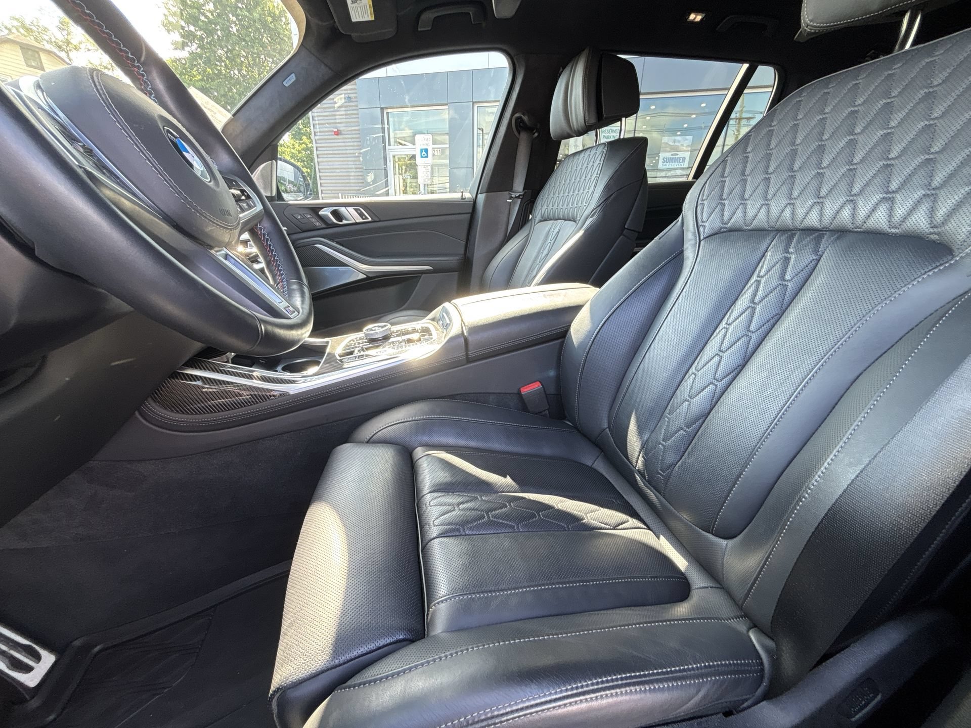 Used 2026 Gray BMW M60i image 13