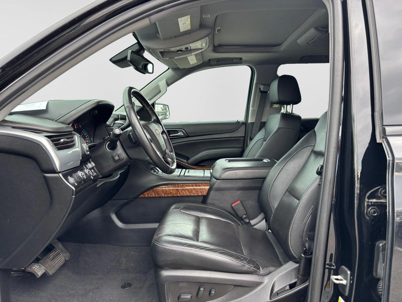 Used 2020 Black Chevrolet Premier image 10