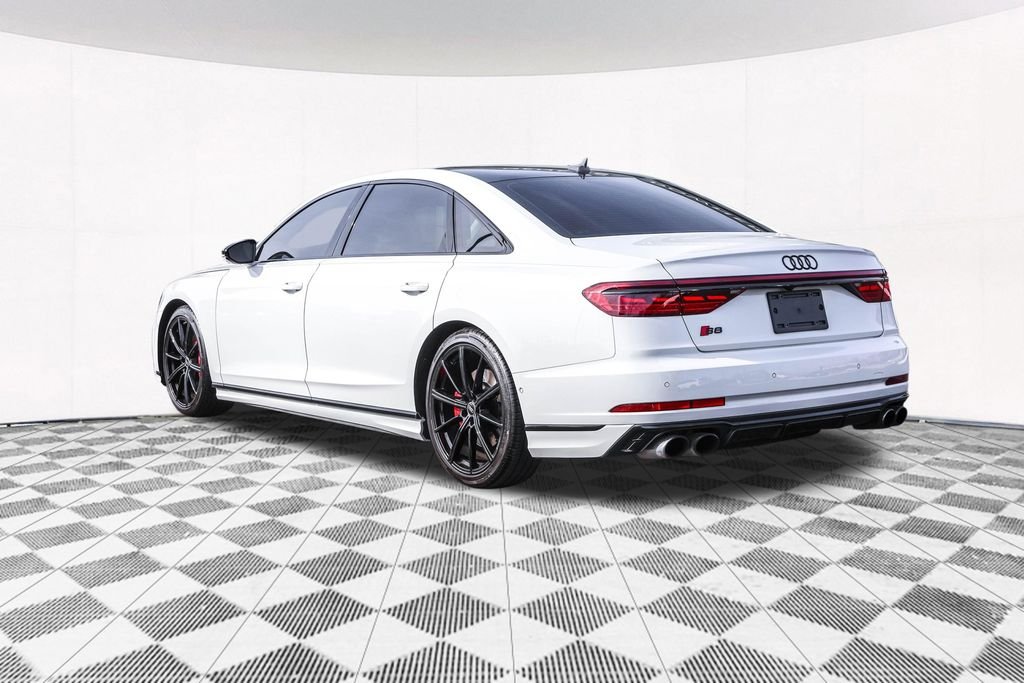 2023 Audi S8 Base - Photo 17