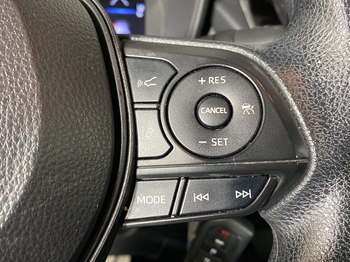 Certified Used 2022 Classic Silver Metallic Toyota LE image 18