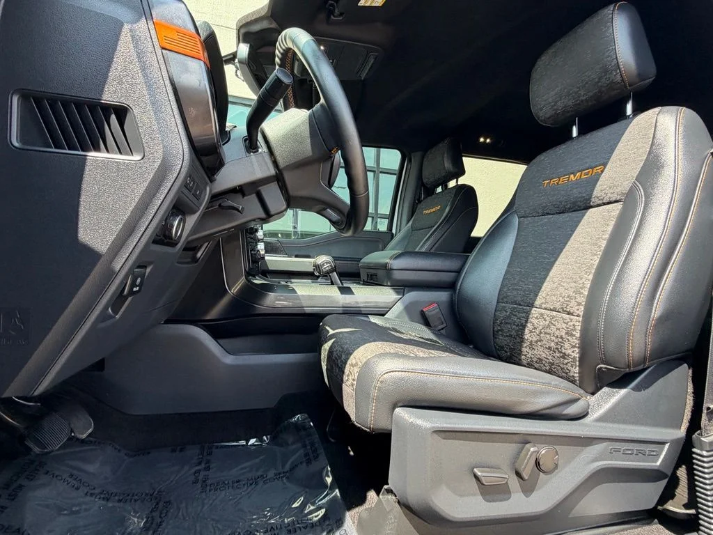 Used 2023 Gray Ford Tremor image 10