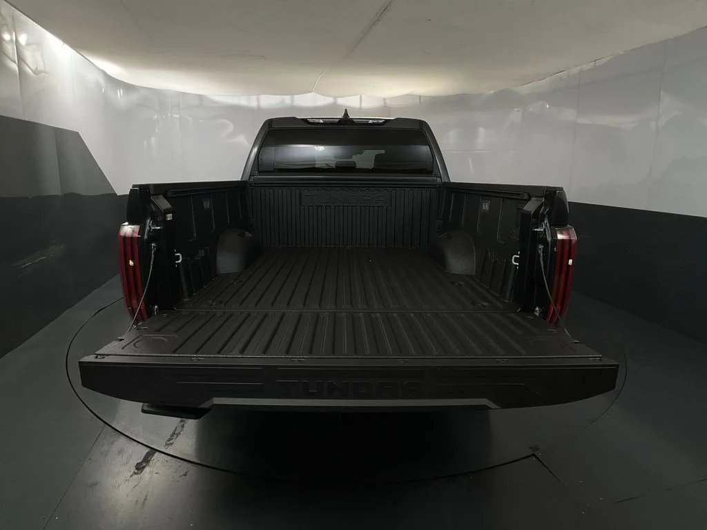 New 2026 Magnetic Gray Metallic Toyota Platinum image 30