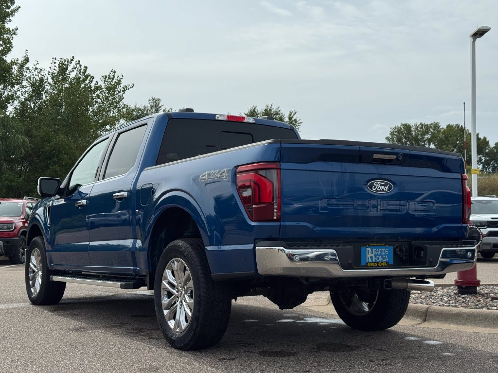 Used 2024 Atlas Blue Metallic Ford Lariat image 5