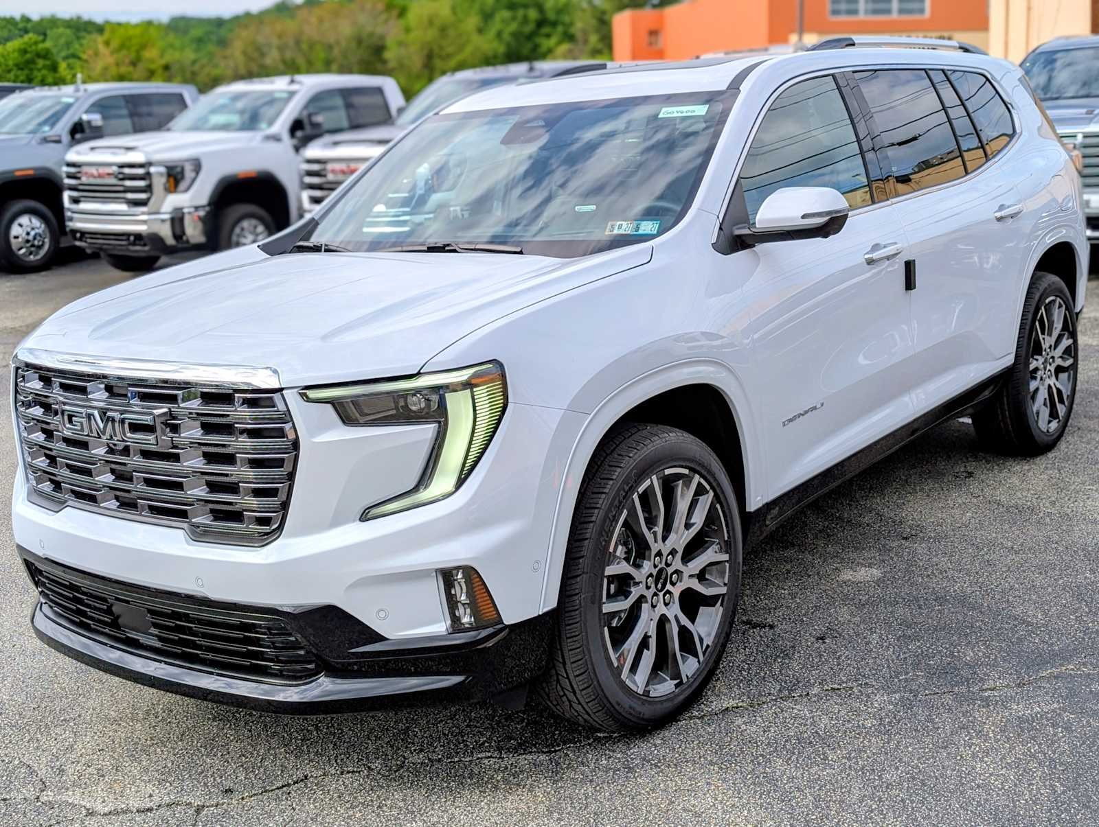 2026 GMC Acadia Denali Ultimate AWD's photo
