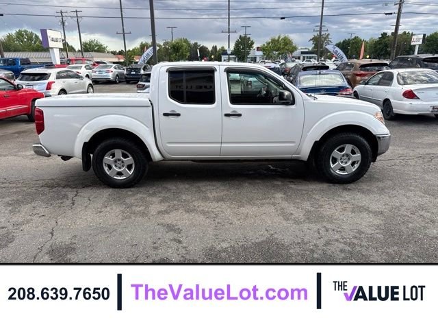 Used 2006 White Nissan SE image 3