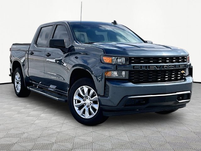 Used 2020 SHADOW GRAY METALLIC Chevrolet Custom image 1