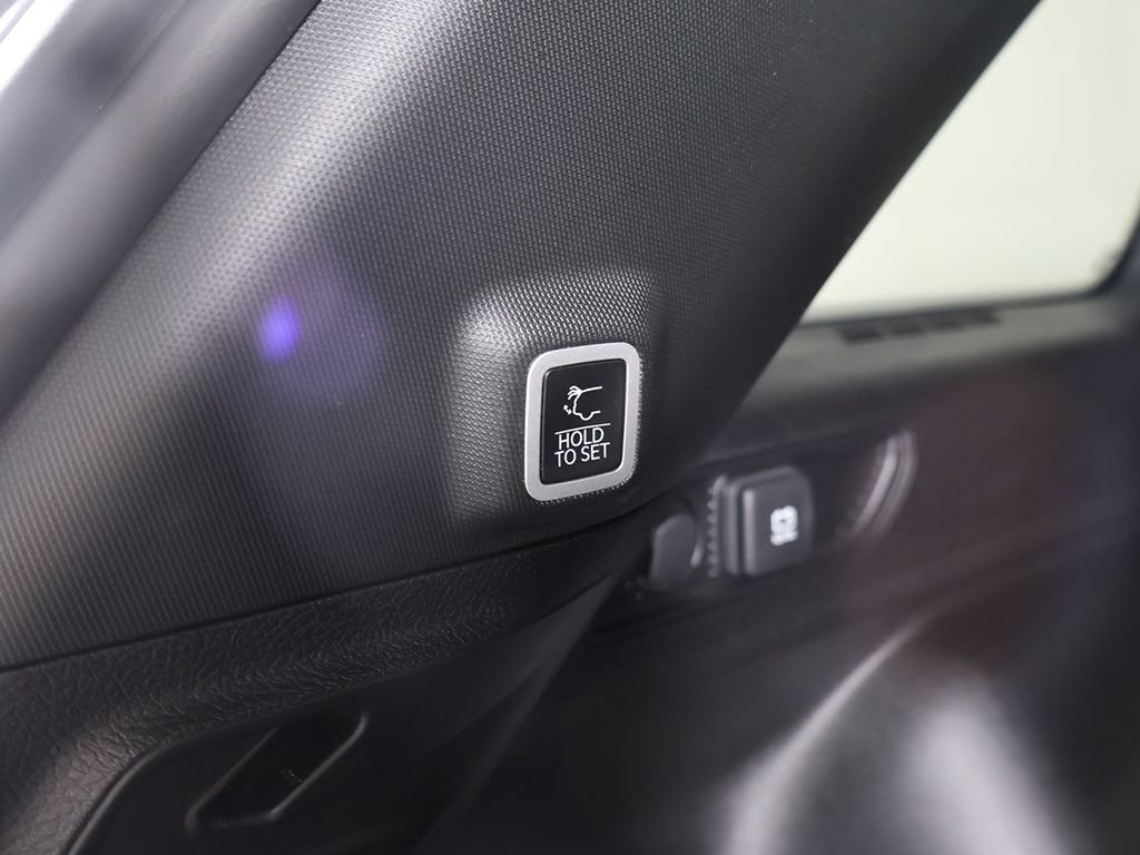 Used 2024 Gray Jeep Altitude X image 19