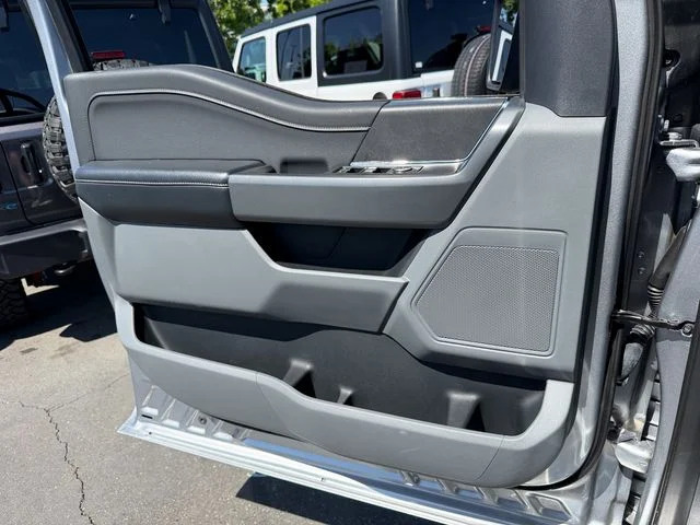 Used 2024 Silver Metallic Ford XLT image 17