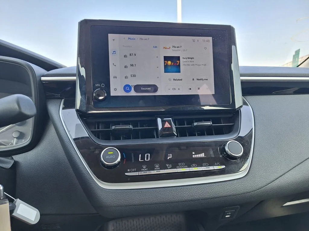 Used 2025  Toyota LE image 12