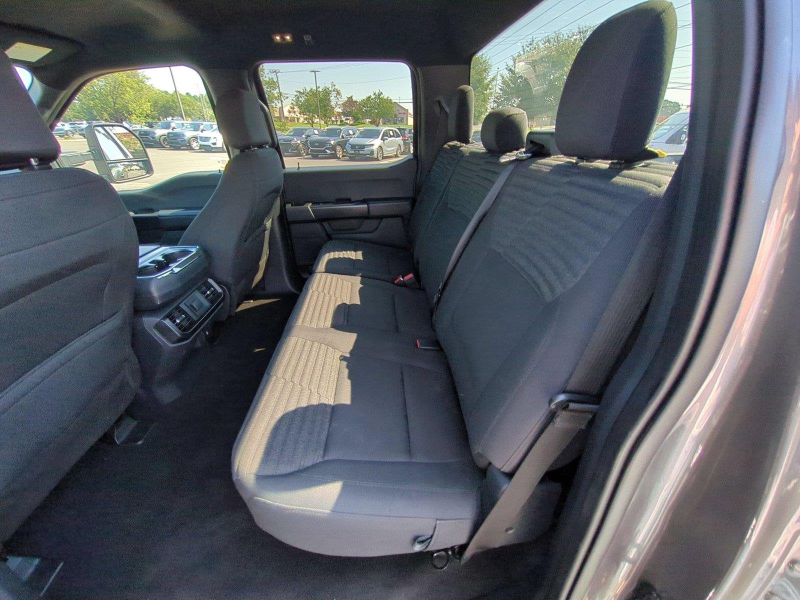 2022 Ford F-150 XL - Photo 31