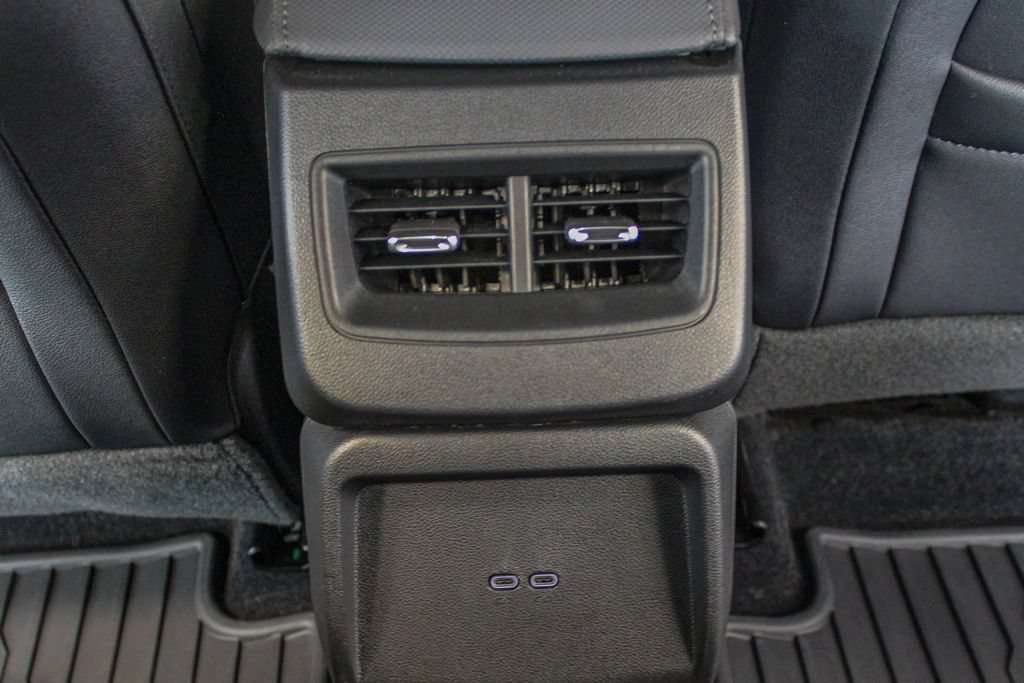 2026 Chevrolet Equinox EV 2LT - Photo 15