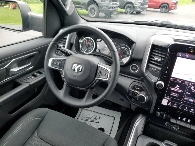 Used 2025 Silver Ram Big Horn/Lone Star image 17