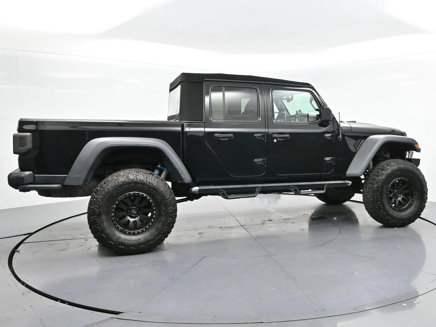 Used 2020 Black Clearcoat Jeep Rubicon image 8