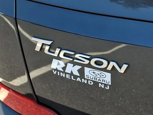 Used 2017 Gray Hyundai SE image 32