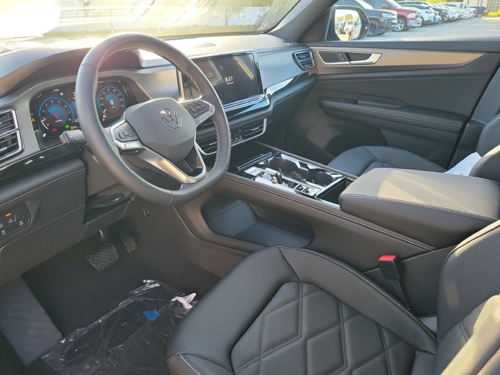 2026 Volkswagen Atlas Cross Sport SE w/Tech - Photo 7