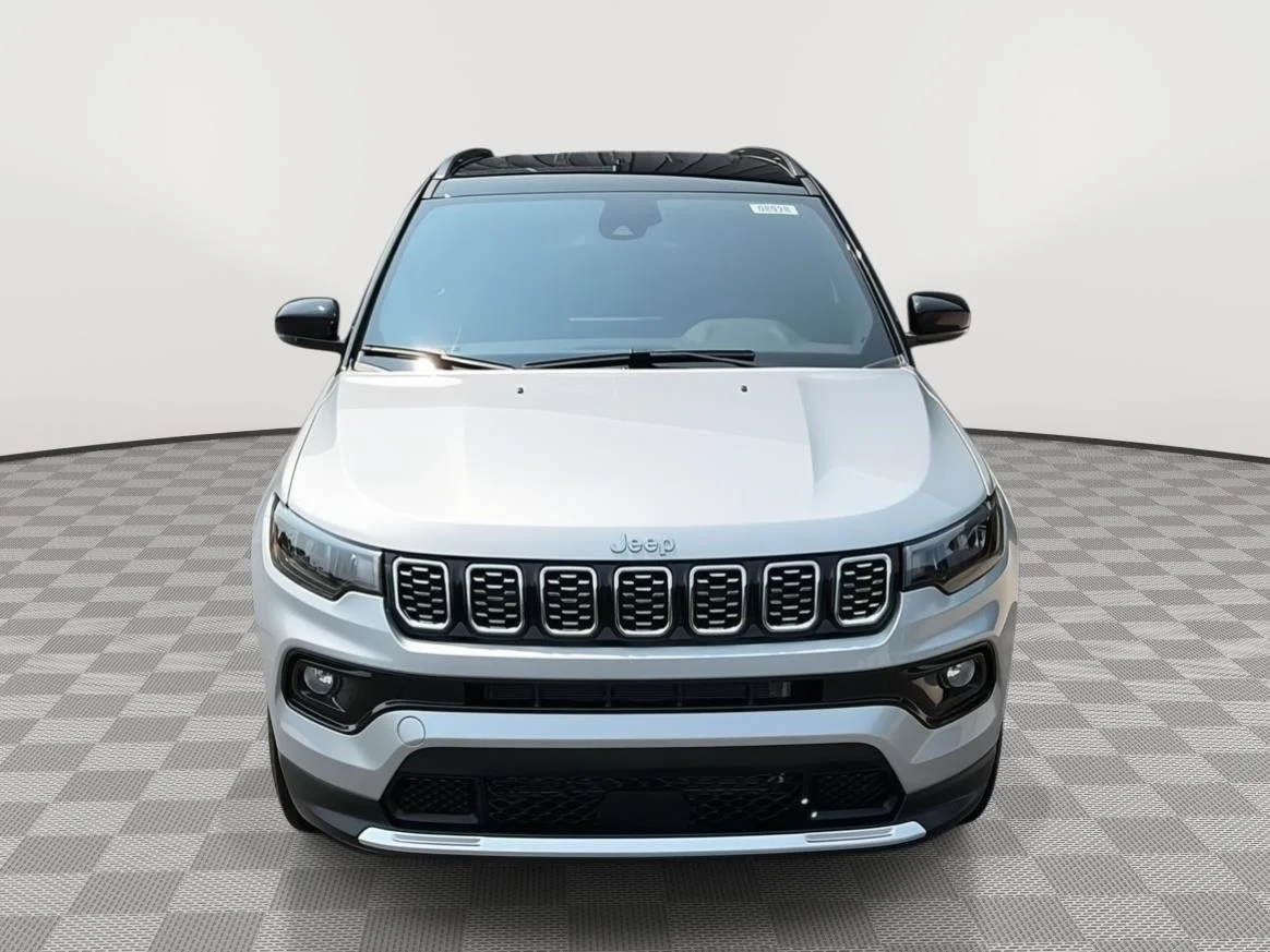New 2026 Silver Zynith Metallic Clear-Coat Exterior Paint Jeep Limited image 9