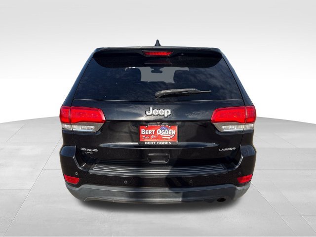 Used 2018 Black Jeep Laredo image 6