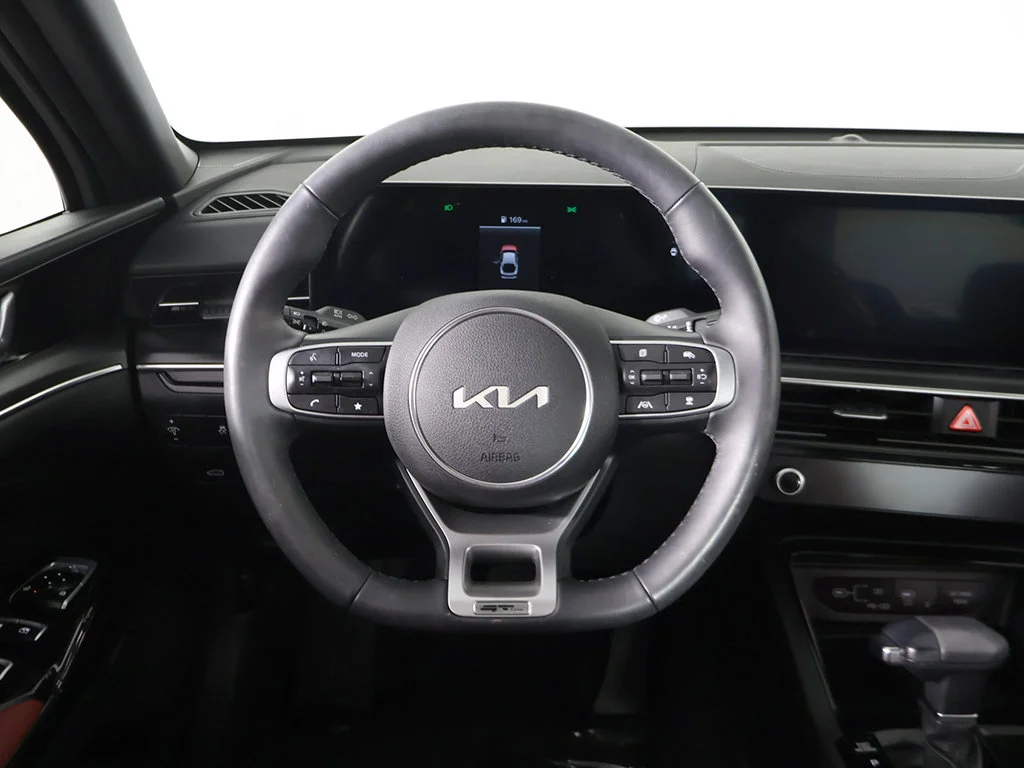 Used 2025 Gray Kia GT-Line image 41